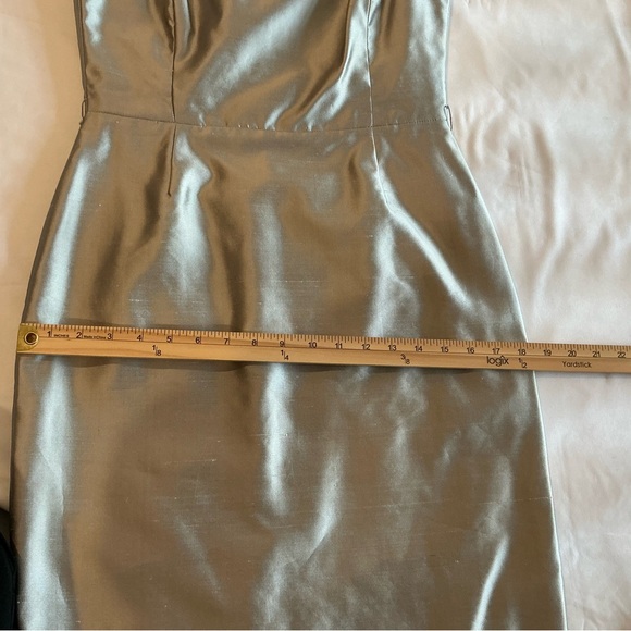 Catherine Regehn Silver elegant cocktail dress size 6 - Picture 10 of 12